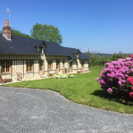 L'auberge du Mont Le Breuil-en-Auge Extérieur photo