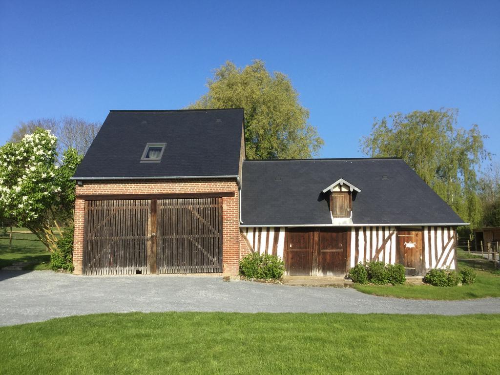 L'auberge du Mont Le Breuil-en-Auge Extérieur photo