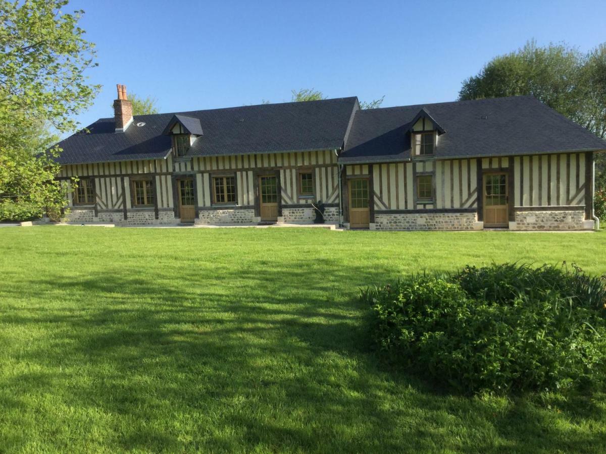 L'auberge du Mont Le Breuil-en-Auge Extérieur photo