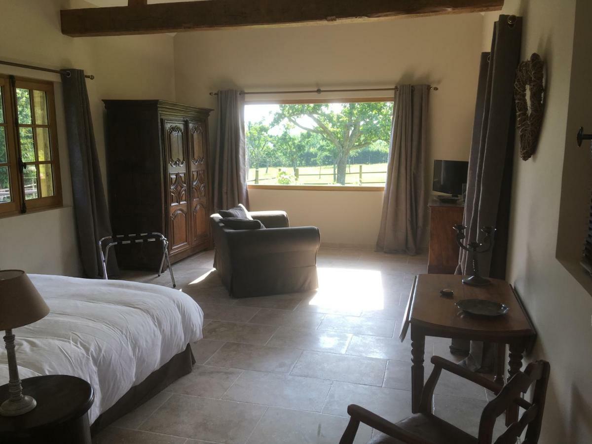 L'auberge du Mont Le Breuil-en-Auge Extérieur photo