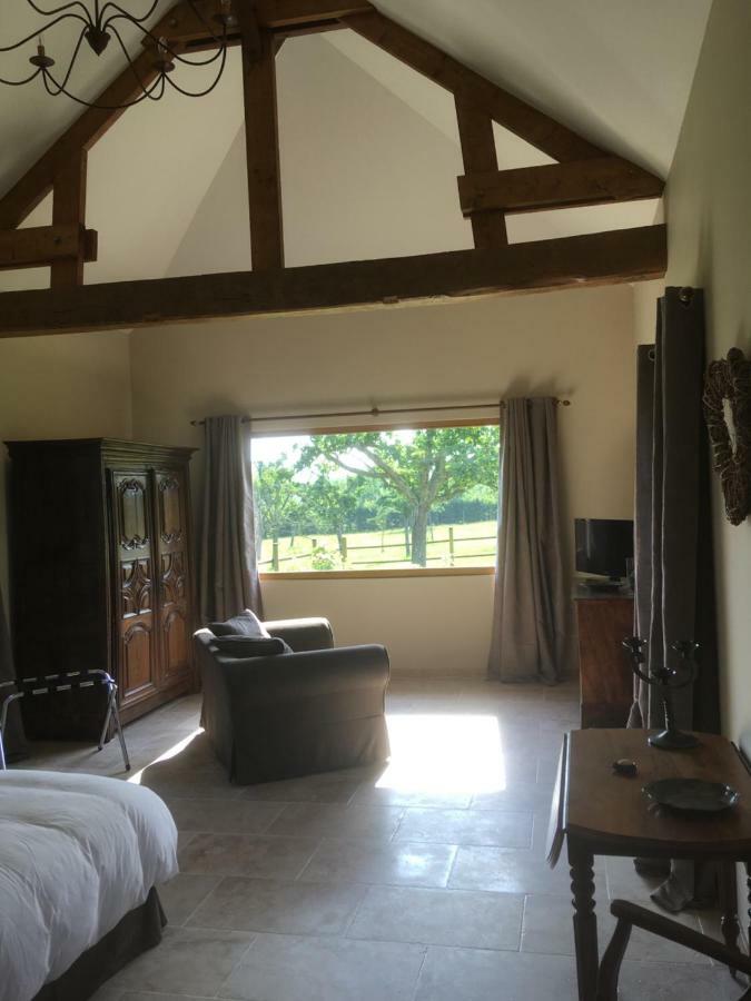 L'auberge du Mont Le Breuil-en-Auge Extérieur photo